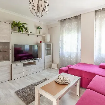Apartment Fantastico Apto Recien 2 Hab-sevilla-triana