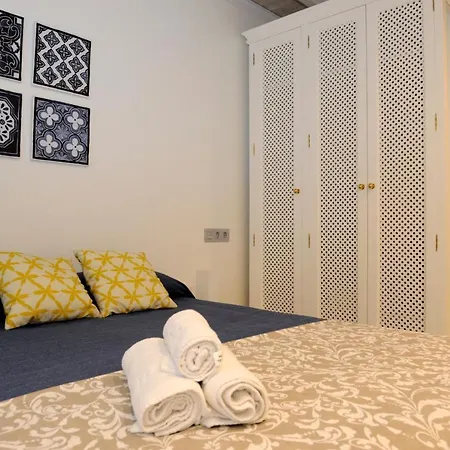 The Of The Alcazar Palace Apartment *