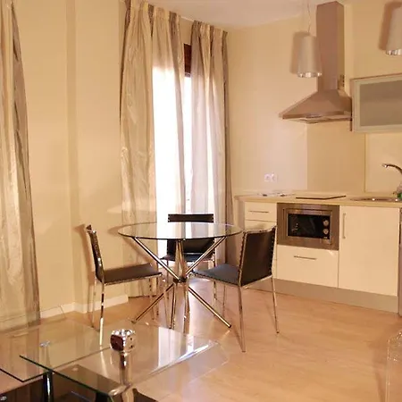 Apartment Metropolis *