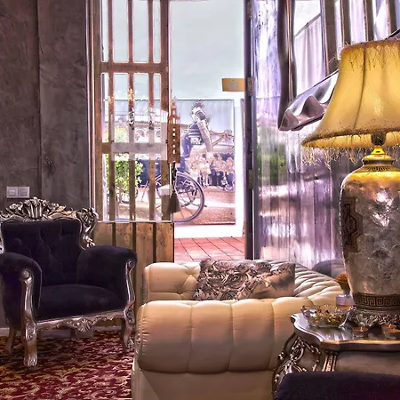 Palace Hotel
