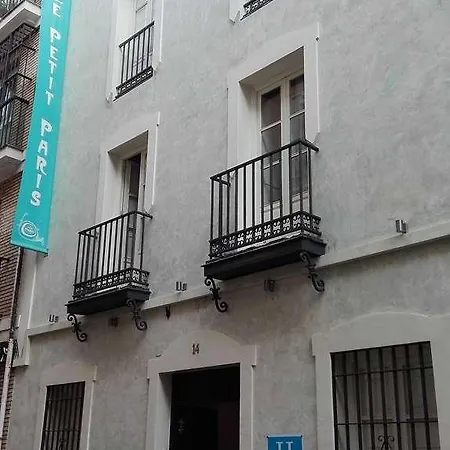 Pensión Le Petit Paris