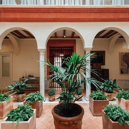 Casa Patio Del Siglo Xix *
