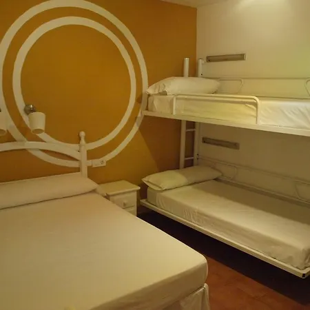 Arias Guest house