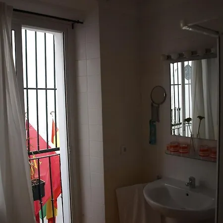 Arias Guest house