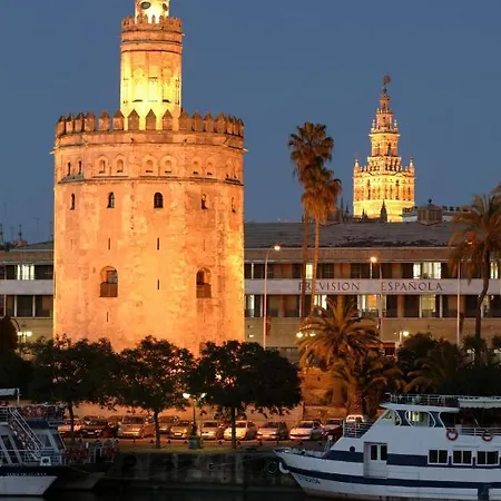 Casa Patio Del Siglo Xix Seville