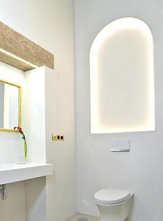 Ch Boutique إشبيلية
