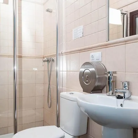 Hotel Montorena 2*