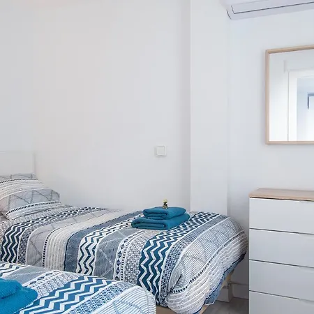 Apartment Riverside In Triana Seville