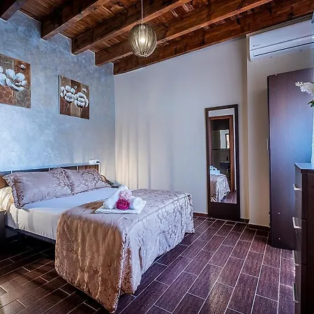 Guest house Noches De Triana