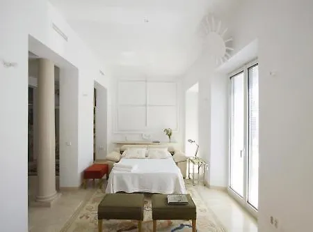 Alemanes Gradas Luxury *