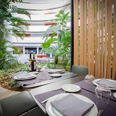 Hotel Barcelo Renacimiento
