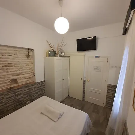 Recuerdos De La Abuela Homestay Seville