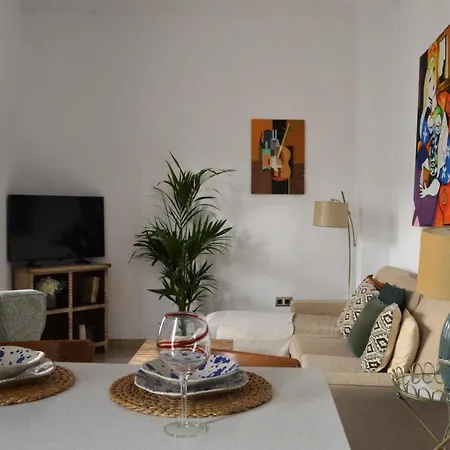 Apartment Homeyseville-amazing Penthouse Giralda Views 8 Pax, Parking Optional