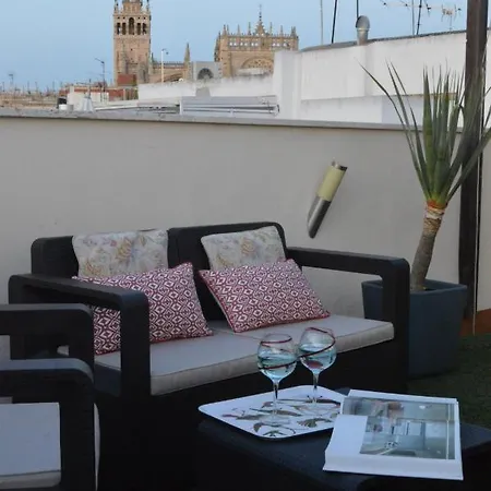 Homeyseville-amazing Penthouse Giralda Views 8 Pax, Parking Optional Seville