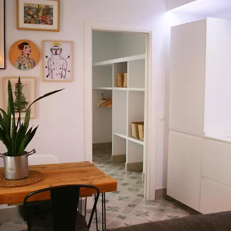 Апартаменты Apartamento Ideal Estancias Largas Y Teletrabajo Севилья