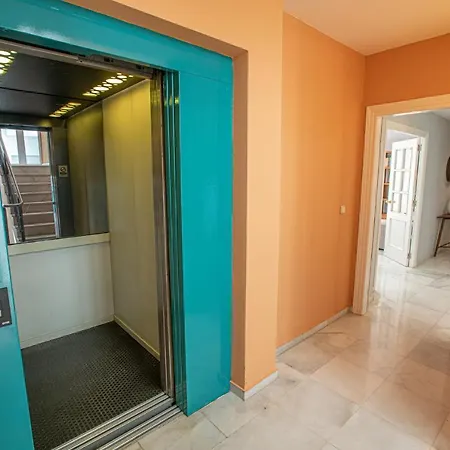 Apartment Piso Triana, Seville