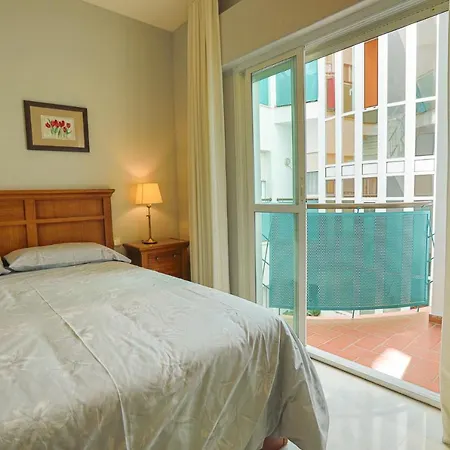 Apartment Piso Triana,