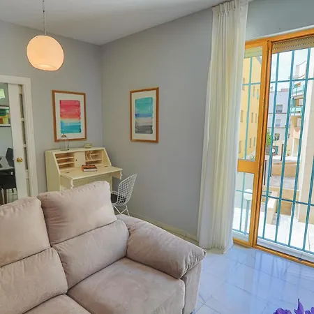 Apartment Piso Triana,