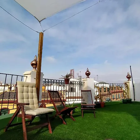 Casa Mora Triana