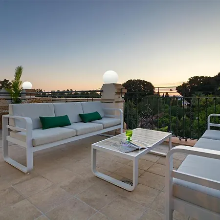 Ohliving Alcazar Apartment Seville