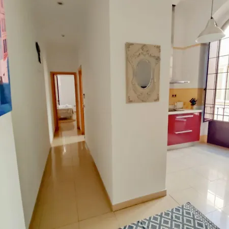 Apartment Homeyseville-amazing Penthouse Giralda Views 8 Pax, Parking Optional