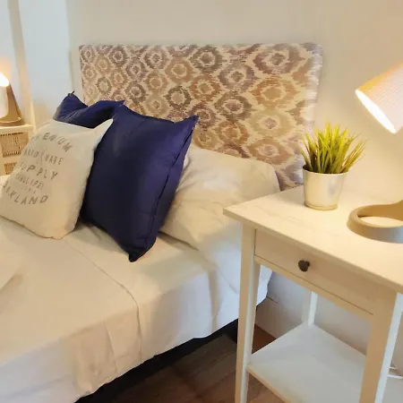 Homeyseville-amazing Penthouse Giralda Views 8 Pax, Parking Optional * Seville