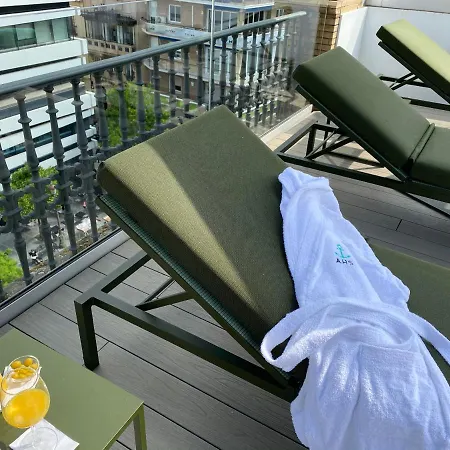 Aquitania Aparthotel Sevilla