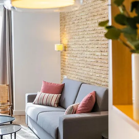 Aparthotel Aquitania 3*