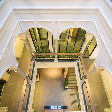 Aquitania 3* Sevilla