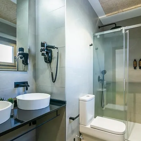 Aparthotel Aquitania 3*
