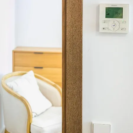 Aquitania Aparthotel Sevilla
