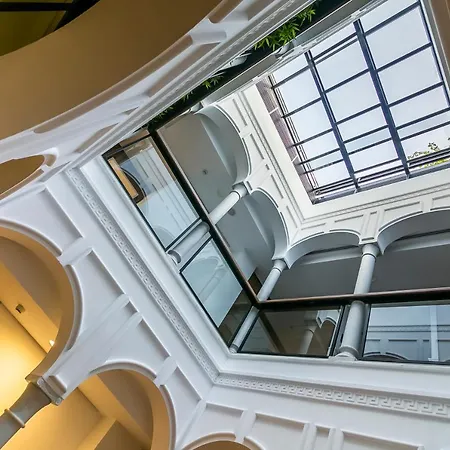 Aquitania 3* Sevilla