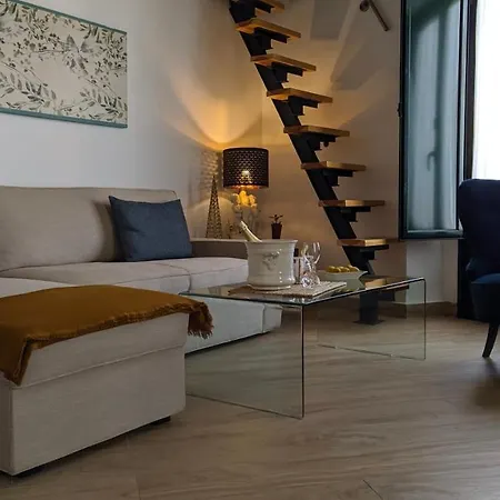 Casa Mora Triana Seville