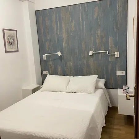 Junto A Casa Pilatos Appartement *