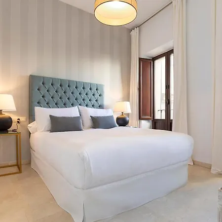 Genteel Arfe Terrace
