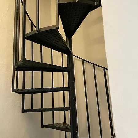 Homestay Hostel-Toni Trajano 37 Sevilla Seville