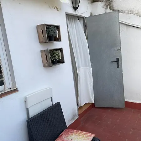 Hostel-Toni Trajano 37 Sevilla * Seville