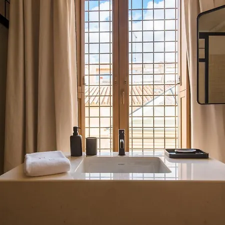 Casa Del Rey Sabio Aparthotel Siviglia