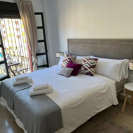Familiar Centro + Parking Apartamento Sevilla