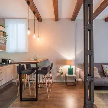 Parking Free - Cathedral Area -2 Months Min Apartment Seville