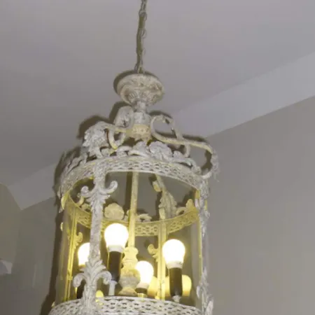 Le Petit Paris بيت ضيافة