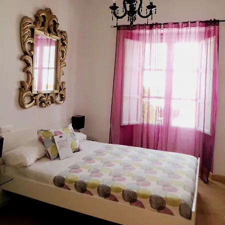 Un Patio Al Sur Hotel Sewilla