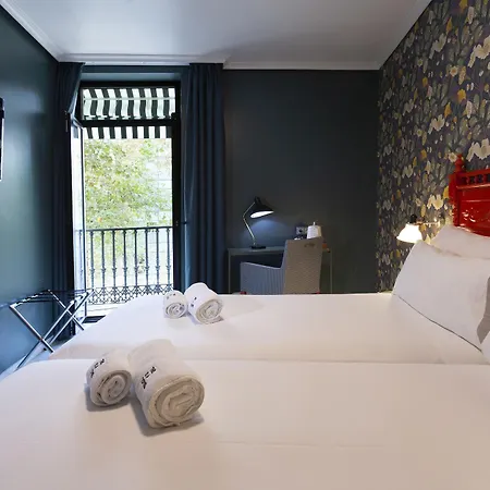 Hotel Petit Palace Puerta De Triana