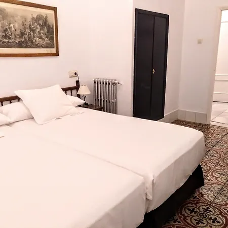 Simon Hotel