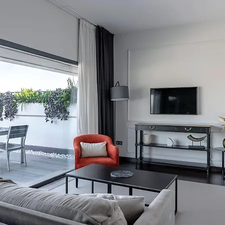 Aparthotel Sevilla 4*