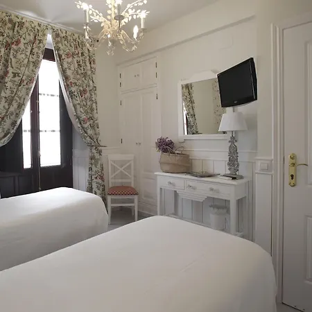 Hotel Basic Puerta De *