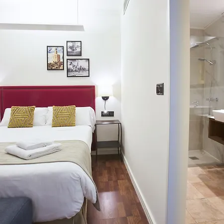 U-sense Centro 3*