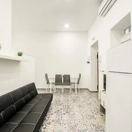 Apartment Precioso Loft En El Corazon De Triana