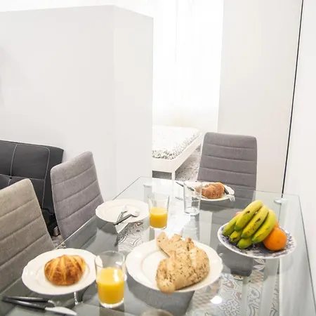 Apartment Precioso Loft En El Corazon De Triana