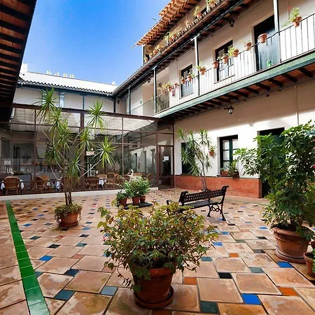 Hotel Corral De Los Chicharos 3*